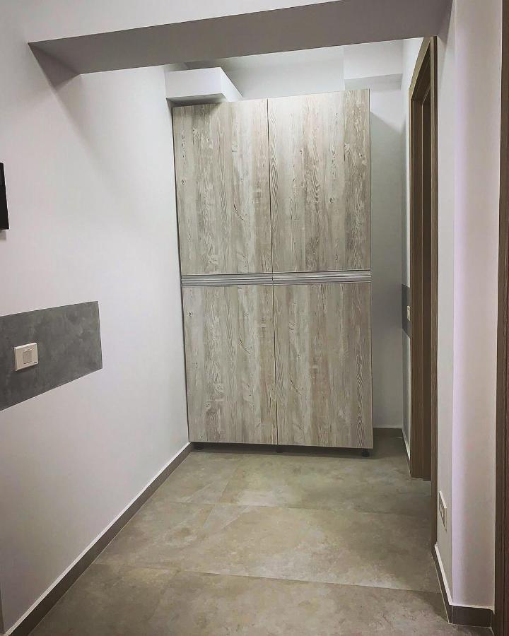 Mega Residance Studios Бухарест Экстерьер фото